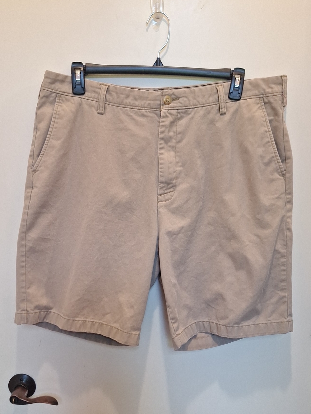 Nautica Men’s Tan Flat-Front Cotton Shorts